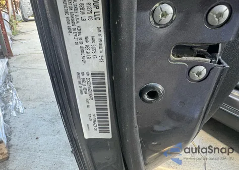 2014 Dodge Challenger Sxt z USA, uszkodzony, nr VIN 2C3CDYAG9EH133472